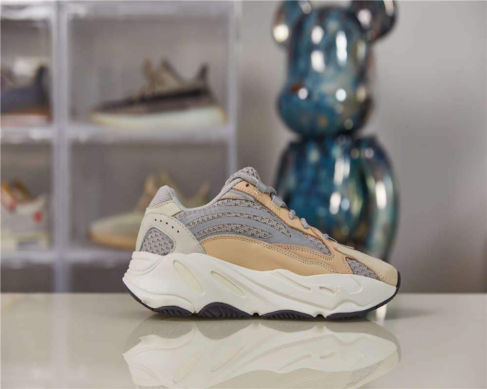 PK GOD ADIDAS YEEZY BOOST 700 V2 CREAM RETAIL MATERIALS READY TO SHIP